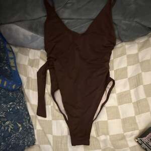 Shade shore brown one